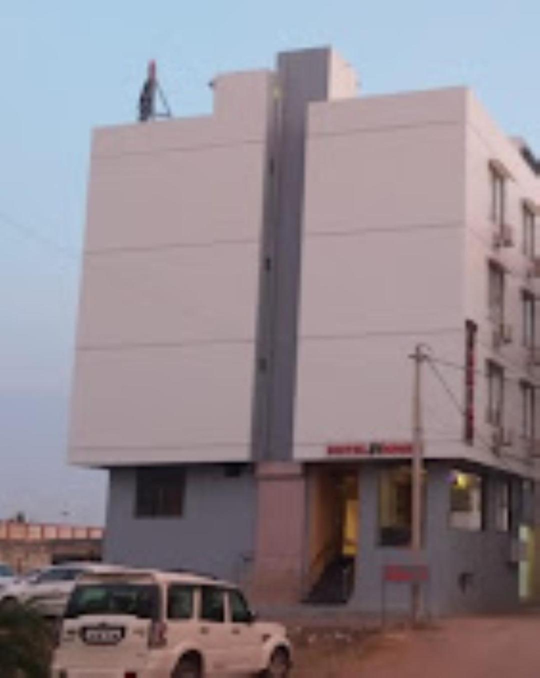 Hotel Krish , Somnāth Exterior foto